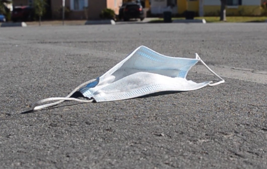 #42/ Les déchets dansent aussi par DeYi Studio